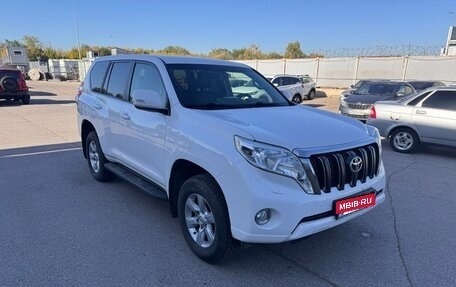 Toyota Land Cruiser Prado 150 рестайлинг 2, 2014 год, 3 397 000 рублей, 4 фотография