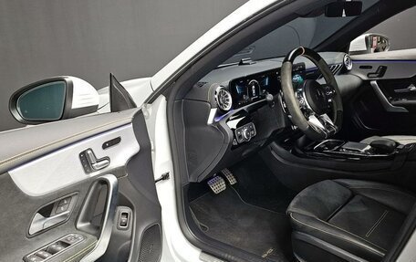 Mercedes-Benz CLA, 2022 год, 4 690 000 рублей, 6 фотография