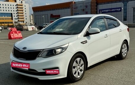 KIA Rio III рестайлинг, 2016 год, 760 000 рублей, 3 фотография