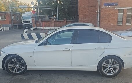 BMW 3 серия, 2011 год, 1 100 000 рублей, 4 фотография