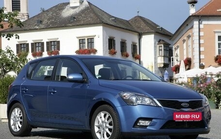 KIA cee'd I рестайлинг, 2011 год, 550 000 рублей, 1 фотография
