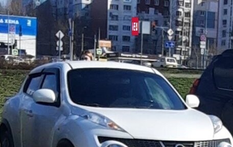 Nissan Juke II, 2013 год, 1 200 000 рублей, 3 фотография