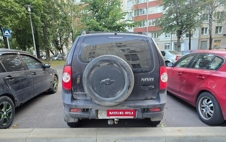 Chevrolet Niva I рестайлинг, 2012 год, 410 000 рублей, 4 фотография