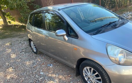 Honda Fit III, 2005 год, 530 000 рублей, 4 фотография