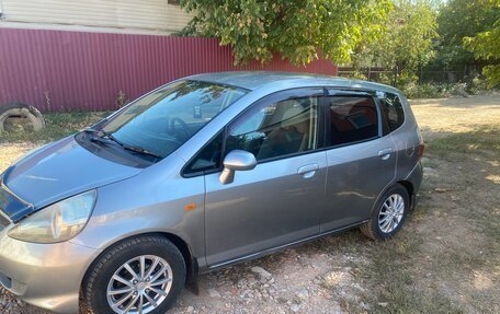 Honda Fit III, 2005 год, 530 000 рублей, 3 фотография