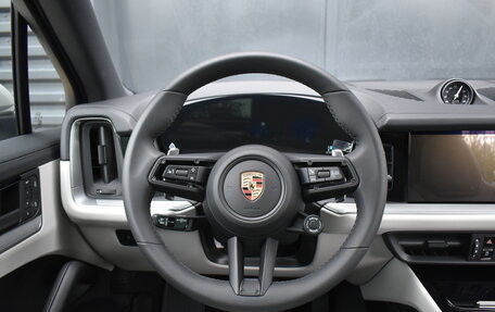 Porsche Cayenne III, 2025 год, 19 850 000 рублей, 13 фотография