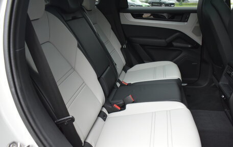 Porsche Cayenne III, 2025 год, 19 850 000 рублей, 19 фотография