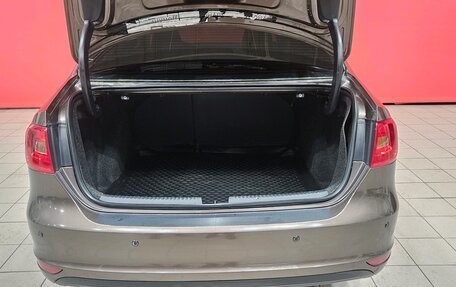 Volkswagen Jetta VI, 2012 год, 927 000 рублей, 17 фотография