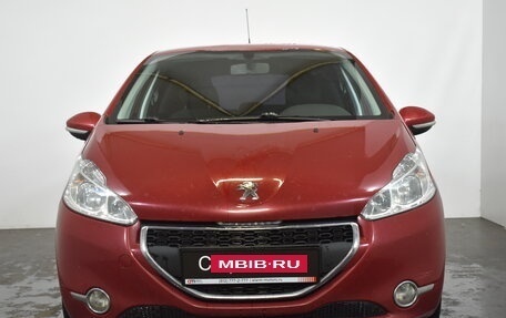 Peugeot 208 II, 2013 год, 699 000 рублей, 2 фотография