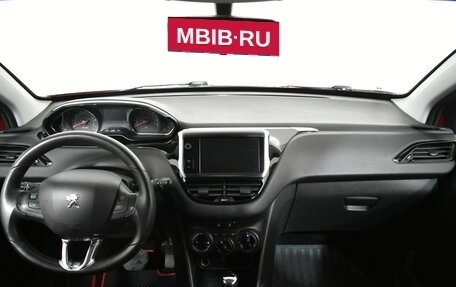 Peugeot 208 II, 2013 год, 699 000 рублей, 7 фотография