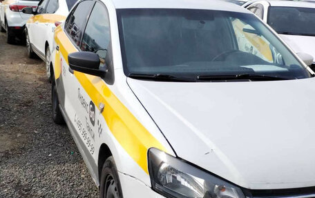 Volkswagen Polo VI (EU Market), 2019 год, 700 000 рублей, 3 фотография