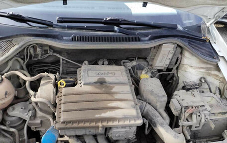 Volkswagen Polo VI (EU Market), 2019 год, 700 000 рублей, 19 фотография