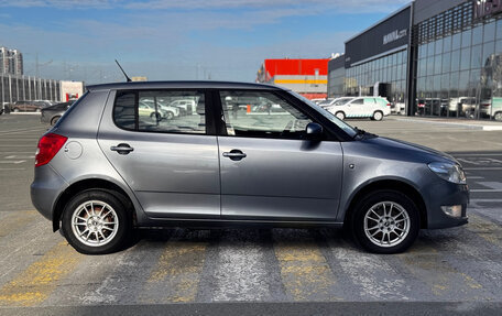 Skoda Fabia II, 2012 год, 599 000 рублей, 5 фотография