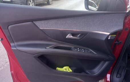 Peugeot 3008 II, 2017 год, 1 700 000 рублей, 11 фотография