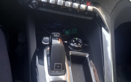 Peugeot 3008 II, 2017 год, 1 700 000 рублей, 9 фотография