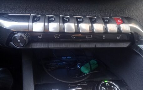 Peugeot 3008 II, 2017 год, 1 700 000 рублей, 10 фотография