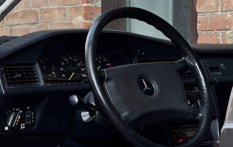 Mercedes-Benz 190 (W201), 1988 год, 359 000 рублей, 4 фотография