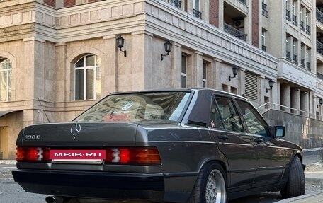 Mercedes-Benz 190 (W201), 1988 год, 359 000 рублей, 13 фотография