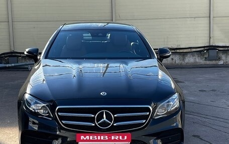 Mercedes-Benz E-Класс, 2017 год, 3 680 000 рублей, 19 фотография