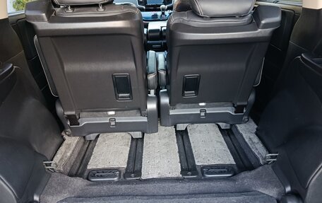 Honda Odyssey IV, 2016 год, 2 350 000 рублей, 6 фотография