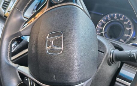 Honda Odyssey IV, 2016 год, 2 350 000 рублей, 9 фотография