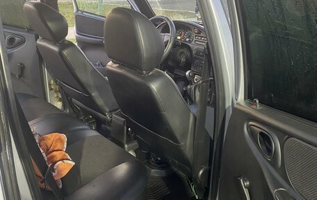 Chevrolet Niva I рестайлинг, 2010 год, 535 000 рублей, 13 фотография