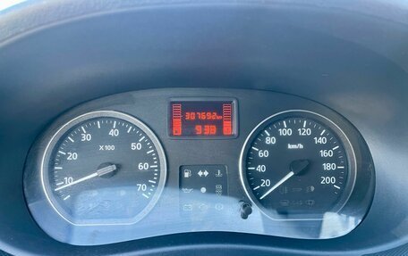 Renault Sandero I, 2013 год, 399 000 рублей, 17 фотография