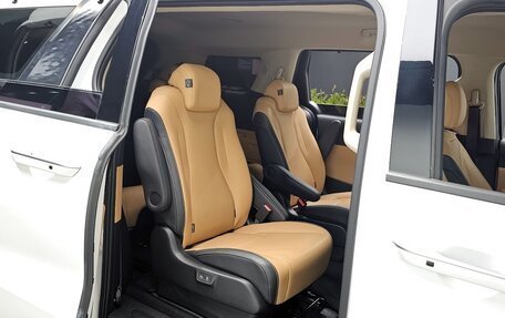 KIA Carnival, 2021 год, 2 743 000 рублей, 20 фотография
