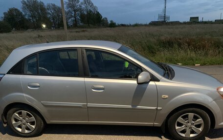 KIA Rio II, 2011 год, 530 000 рублей, 4 фотография