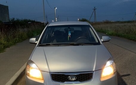 KIA Rio II, 2011 год, 530 000 рублей, 2 фотография