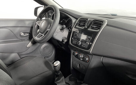 Renault Logan II, 2020 год, 689 000 рублей, 16 фотография