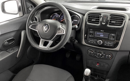 Renault Logan II, 2020 год, 689 000 рублей, 17 фотография