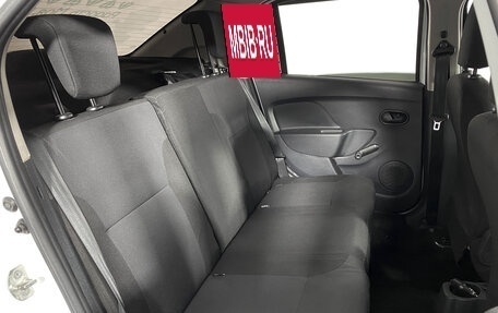 Renault Logan II, 2020 год, 689 000 рублей, 15 фотография