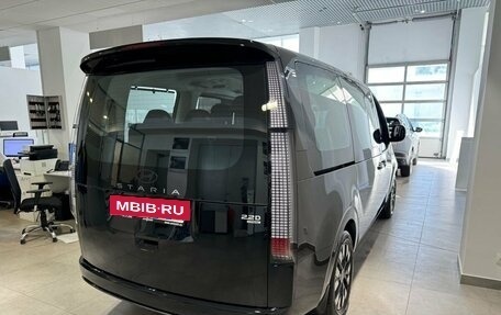 Hyundai Staria, 2025 год, 7 750 000 рублей, 3 фотография