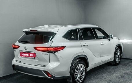 Toyota Highlander, 2025 год, 5 350 000 рублей, 8 фотография