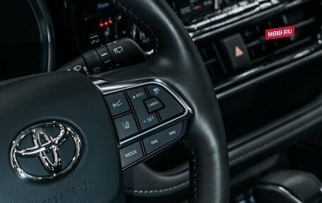 Toyota Highlander, 2025 год, 5 350 000 рублей, 22 фотография