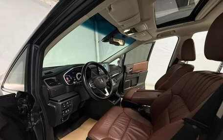 Honda Odyssey IV, 2021 год, 2 300 500 рублей, 7 фотография