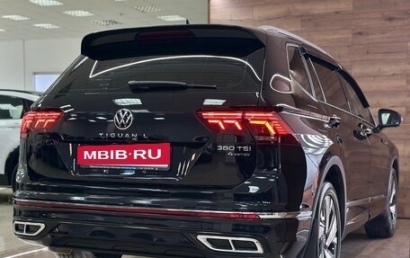 Volkswagen Tiguan II, 2023 год, 3 990 000 рублей, 7 фотография
