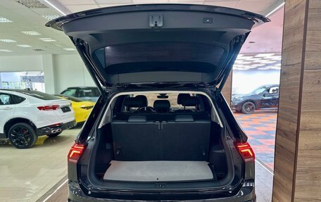 Volkswagen Tiguan II, 2023 год, 3 990 000 рублей, 14 фотография