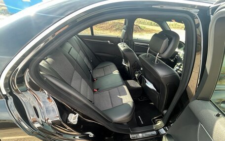 Mercedes-Benz C-Класс, 2010 год, 1 200 000 рублей, 9 фотография