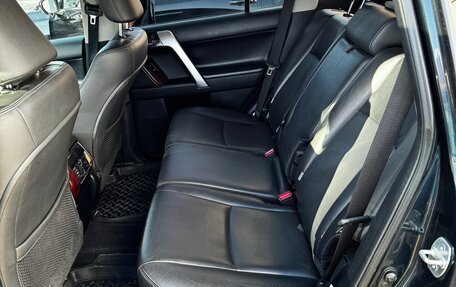 Toyota Land Cruiser Prado 150 рестайлинг 2, 2013 год, 3 450 000 рублей, 13 фотография