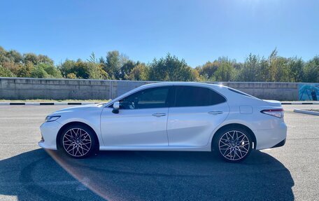 Toyota Camry, 2018 год, 2 490 000 рублей, 7 фотография