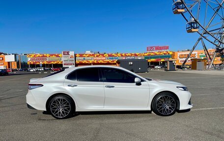 Toyota Camry, 2018 год, 2 490 000 рублей, 3 фотография