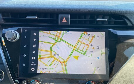 Toyota Camry, 2018 год, 2 490 000 рублей, 11 фотография