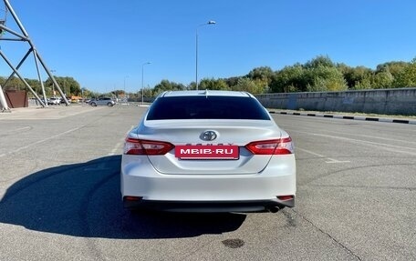 Toyota Camry, 2018 год, 2 490 000 рублей, 5 фотография