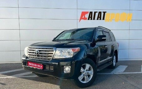 Toyota Land Cruiser 200, 2014 год, 3 320 000 рублей, 1 фотография