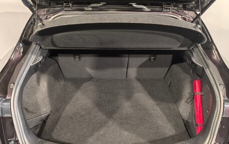 Mazda CX-4, 2023 год, 2 750 000 рублей, 26 фотография