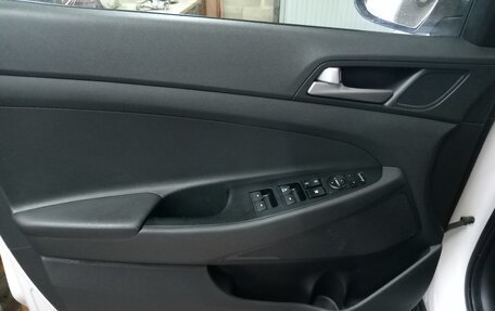 Hyundai Tucson III, 2018 год, 2 044 000 рублей, 7 фотография