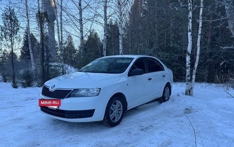 Skoda Rapid I, 2014 год, 800 000 рублей, 15 фотография