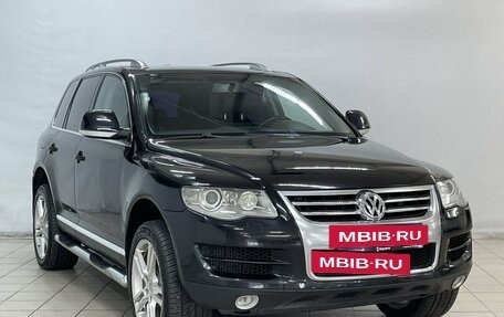 Volkswagen Touareg III, 2007 год, 1 120 000 рублей, 2 фотография